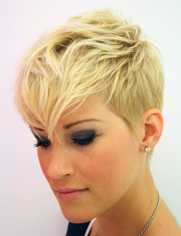 Pixie Haircut with Shaved Sides: Short Hairstyles Trends