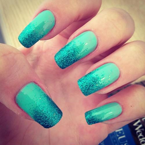 Chic Mint Nail Design