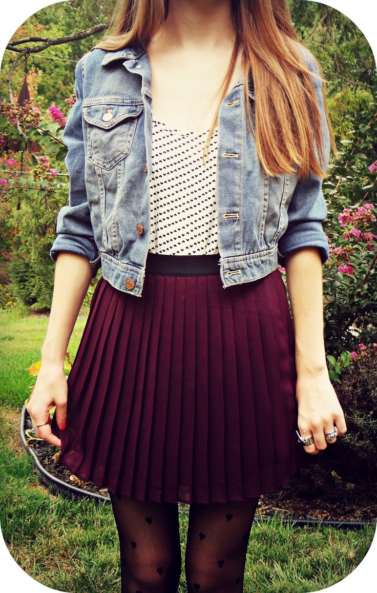 Pleated skirt with a jean jacket