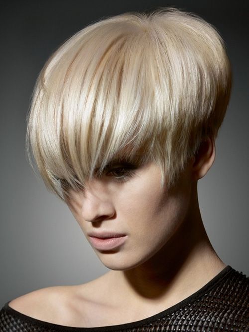 20 Popular Short Haircuts for Women - Styles Weekly