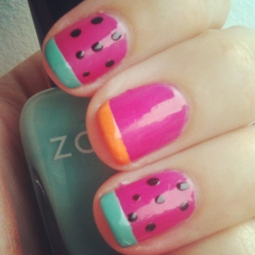 20 Easy Nail Art Ideas You Will Love - Styles Weekly