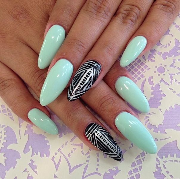 Sexy Mint Nail Design