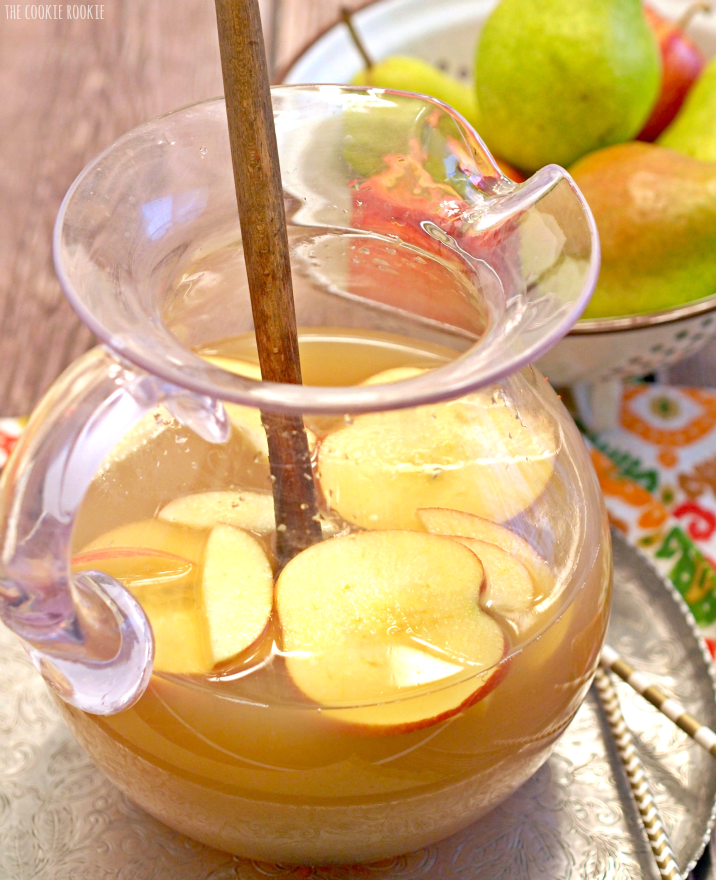 Apple pie punch