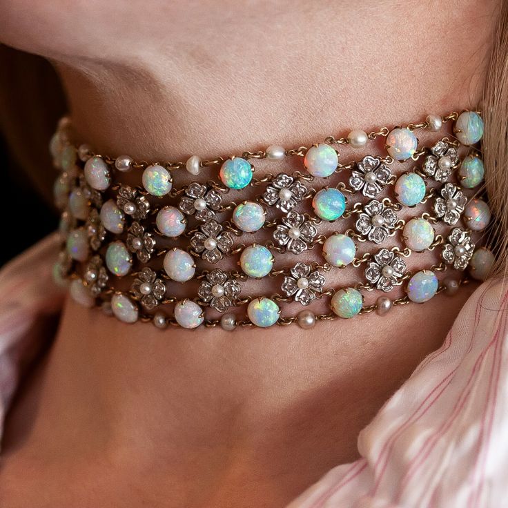 Bejeweled choker