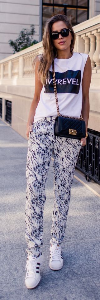 30 Ways to Make Black-and-White Work for You - Stylish Outfit Ideas 2023 -  Styles Weekly