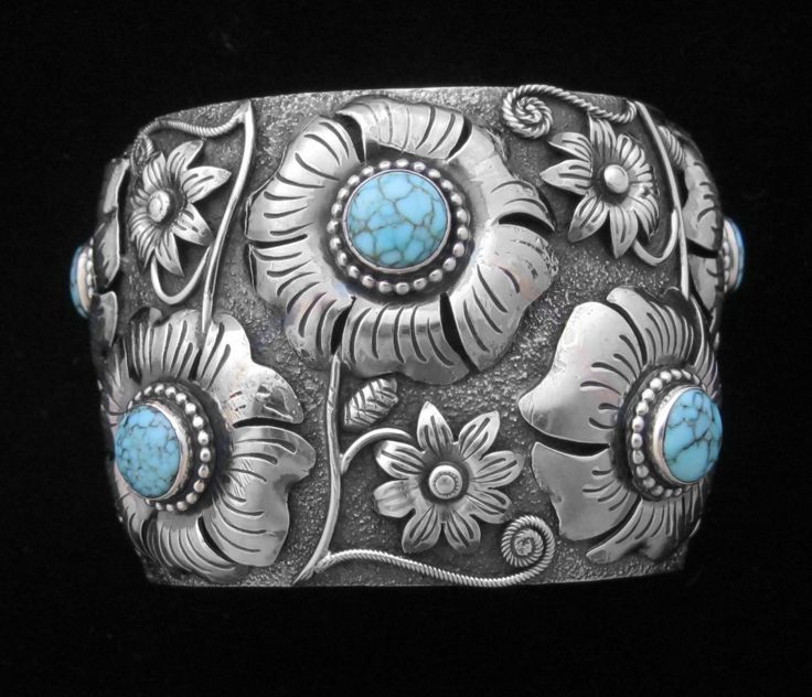 Floral cuff bracelet