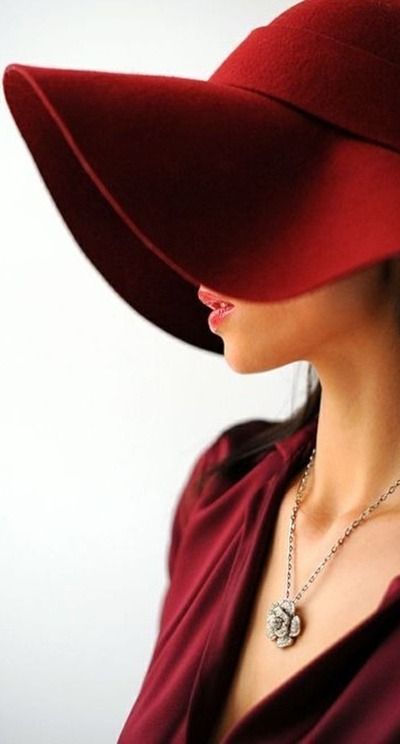 Marsala hat