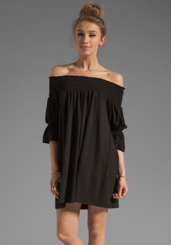 Off-shoulder dress