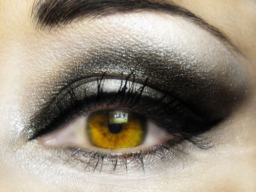 Super smoky eye