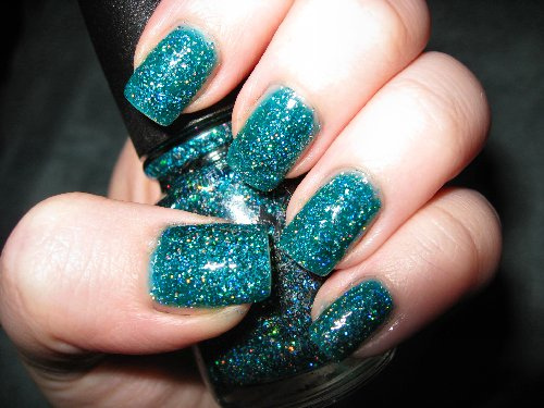 Teal polish