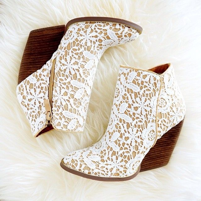 Lace booties
