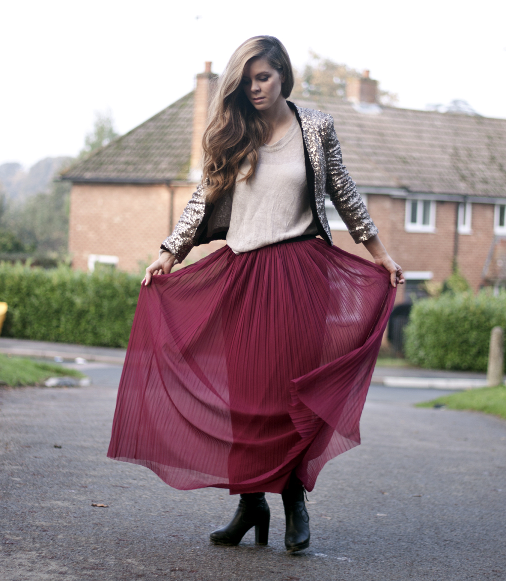 20 Different Ways to Wear a Maxi Skirt - Styles Weekly