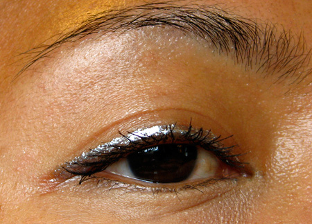 Metallic silver eyeliner