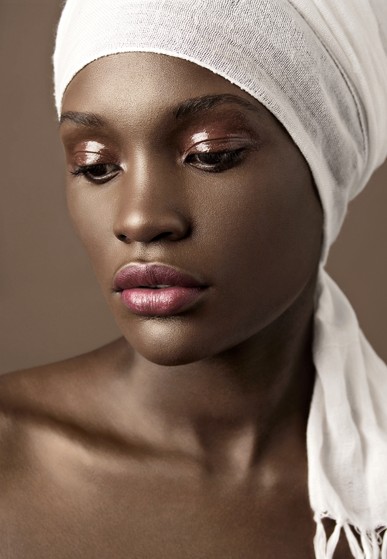 23 Great Make-Up Looks for Black Women’s Skin | Styles Weekly