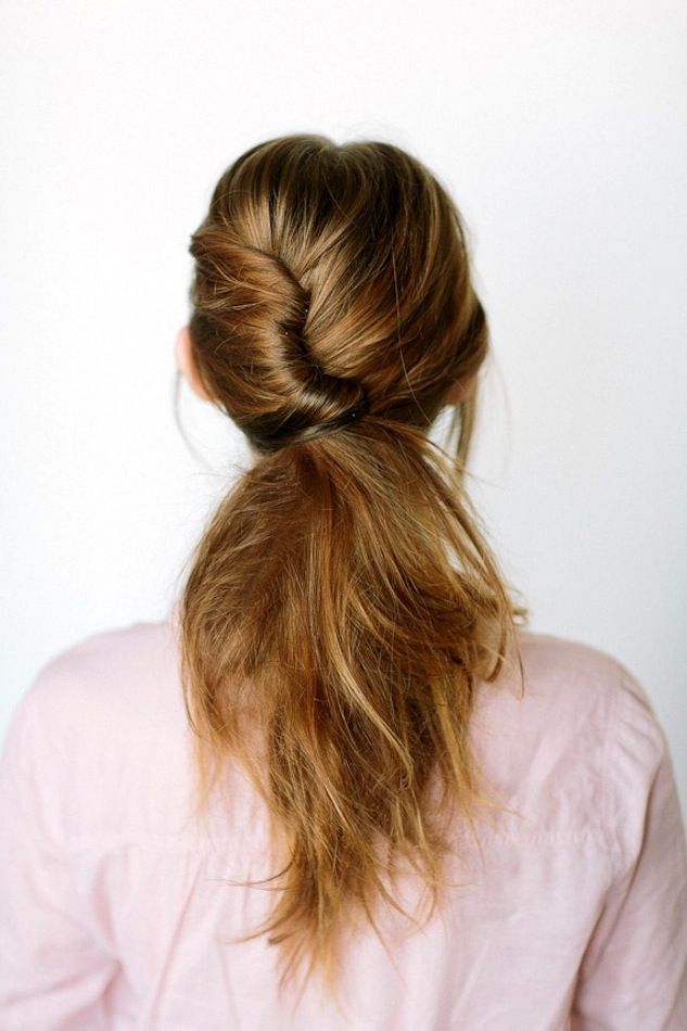 20 Feminine Ways to Wear the French Twist This Fall
