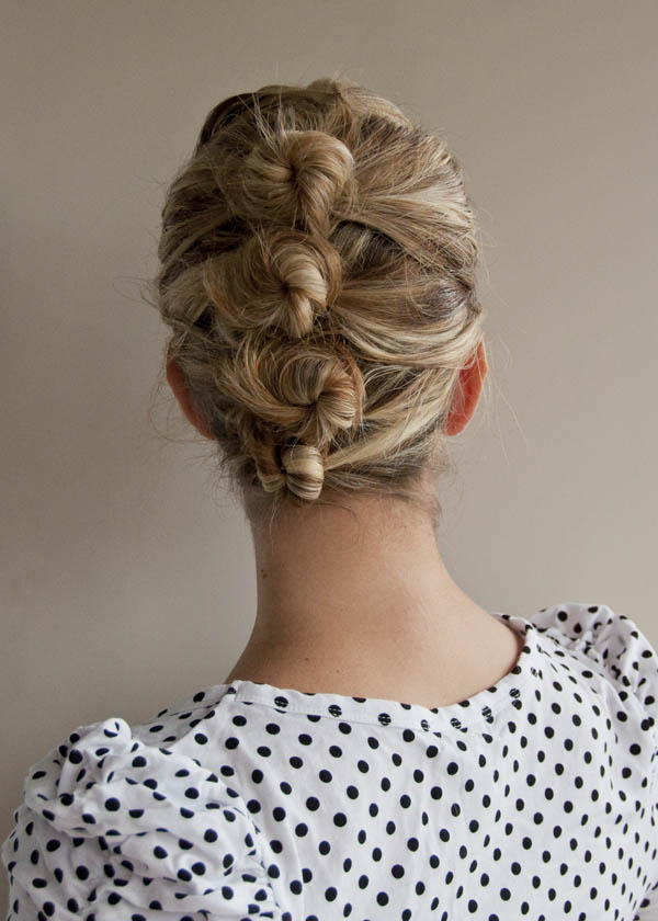 20 Feminine Ways to Wear the French Twist This Fall