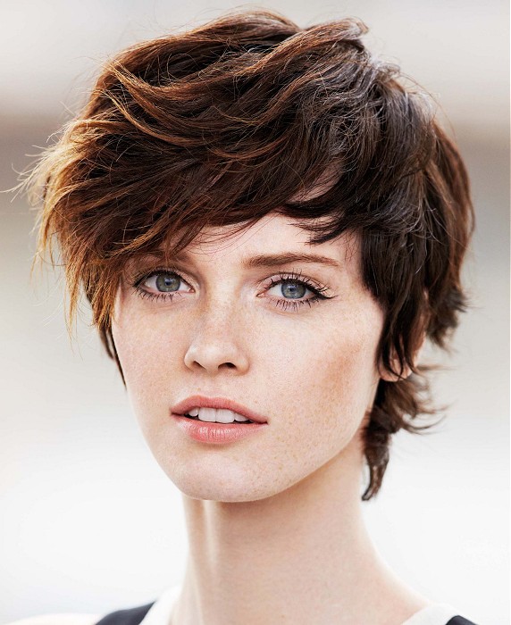 21 Alluring Short-N-Wavy Hairstyles