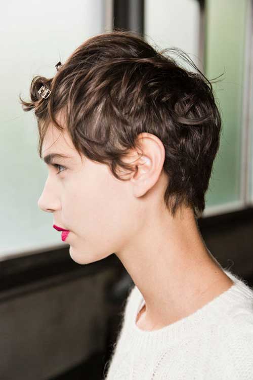 21 Alluring Short-N-Wavy Hairstyles