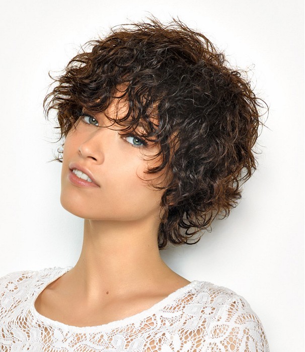 21 Alluring Short-N-Wavy Hairstyles