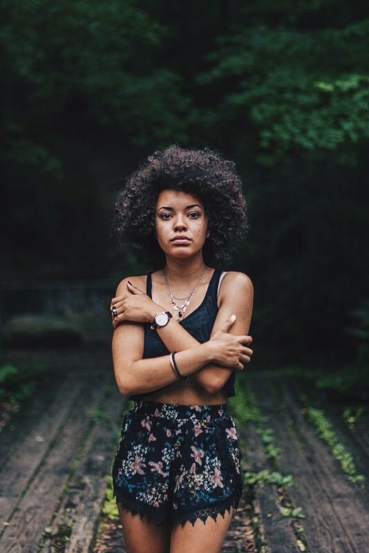 21 Glorious Big and Curly Natural Hairstyles