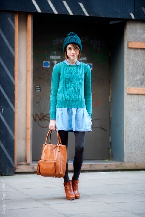 21 Stunning Ways to Wear Teal This Fall