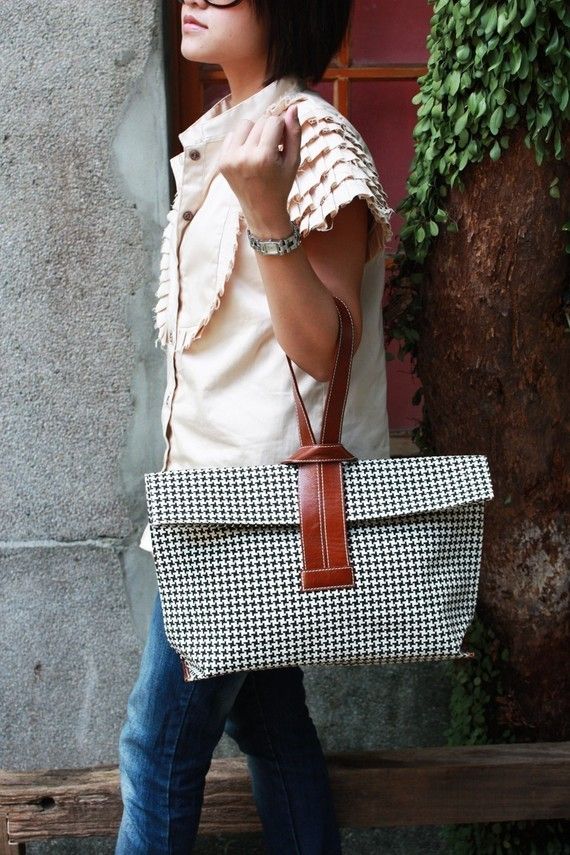 21 Ways to Wear Houndstooth This Fall