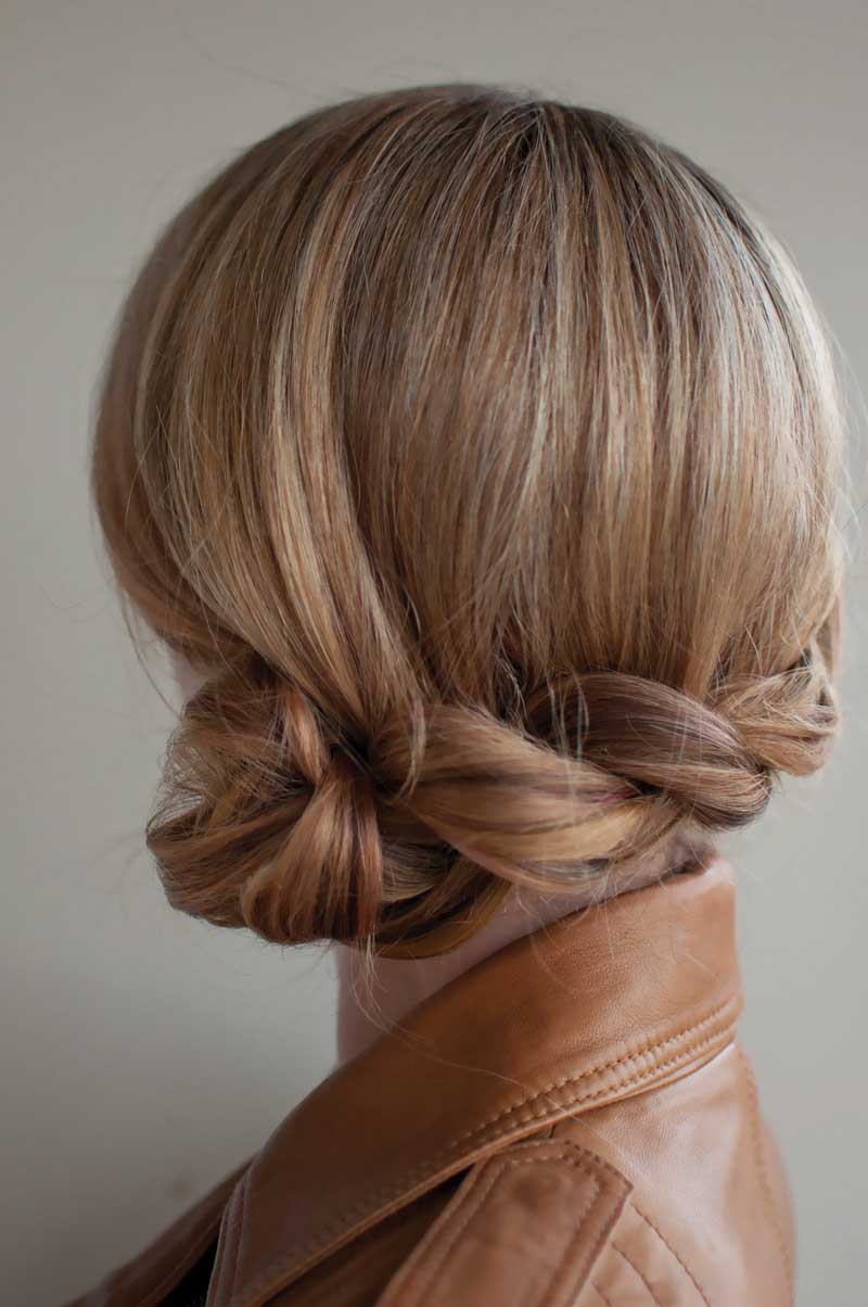 24 Beautiful Ways to Wear Long Locks This Fall