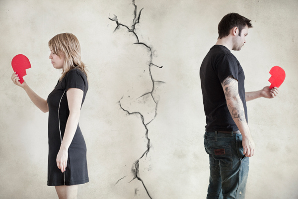 15 Signs Your Relationship Is Unhealthy