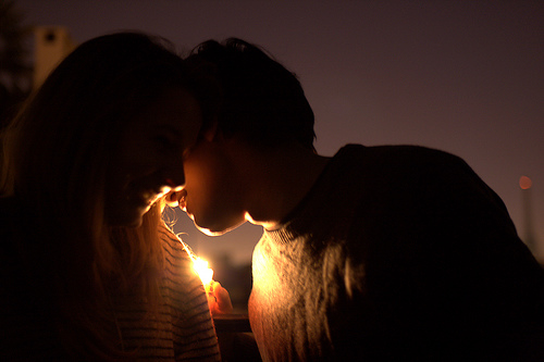 15 Ways to Tell That a Guy Really Likes You