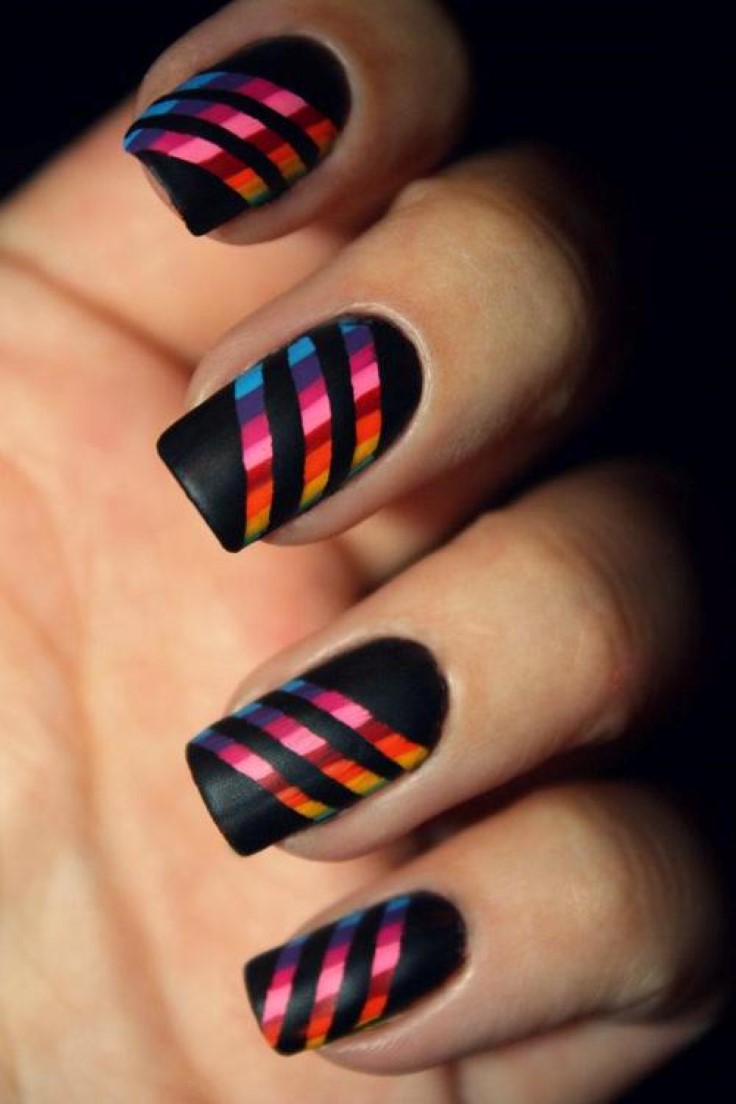 22 Striking Ways to Make Chevrons and Stripes Work for You