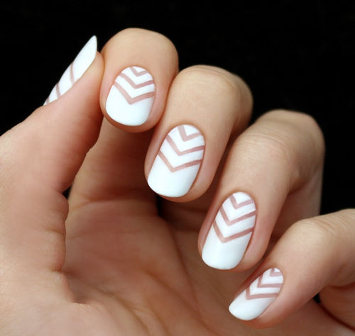 22 Striking Ways to Make Chevrons and Stripes Work for You