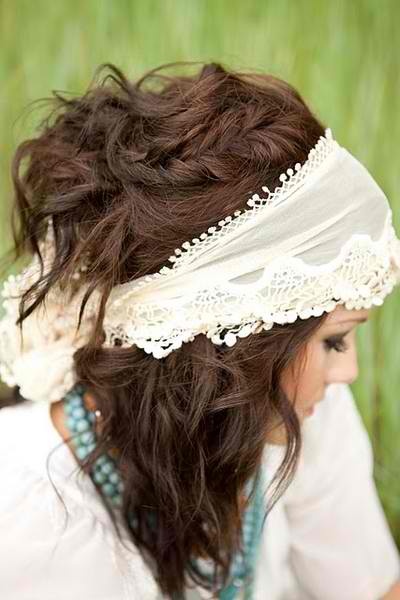 Different Fun and Flirty Hair Accessories