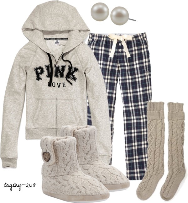 23 Pretty and Plaid Wintertime Looks