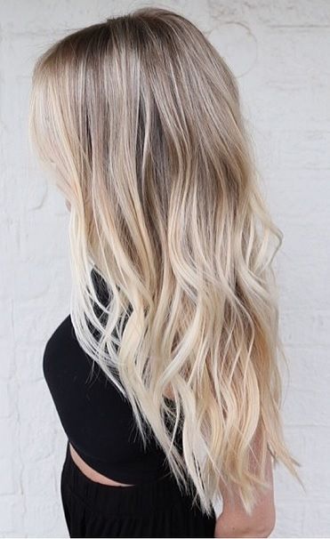 Effortless Ombre Ash Blonde Wavy Hair