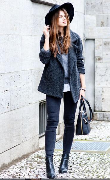 15 Warm and Chic Outfit Ideas with A Hat - Styles Weekly