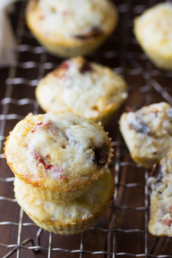 Breakfast Muffins with Eggs