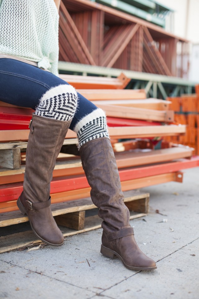 Stylish DIY Leg Warmer Tutorial