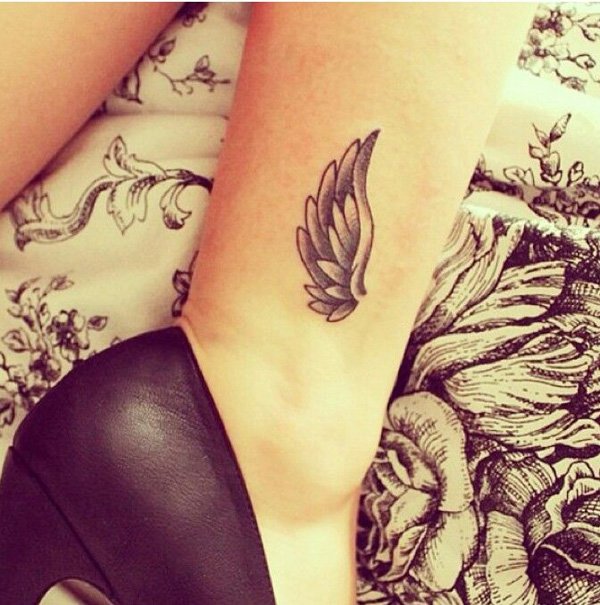 wings with safety pin | 2 Week Temporary Tattoo | inkster – Inkster