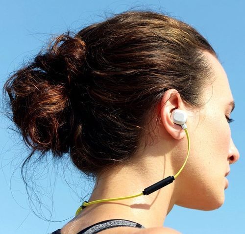 Messy Hair Knot for Sports