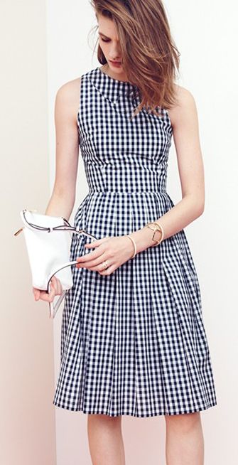 How the Wear Gingham Outfits in A Fashionable Way - Styles Weekly