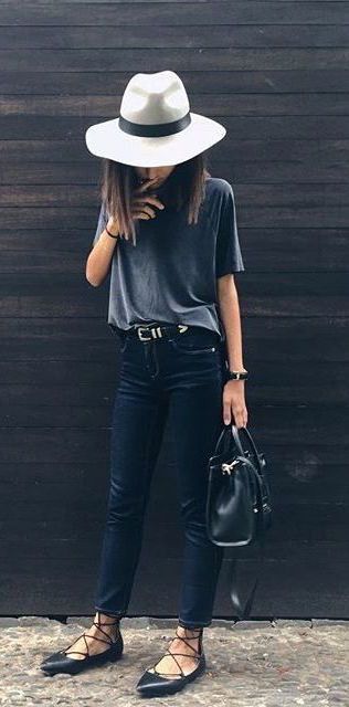 16 Trendy Outfit Ideas with Flats - Styles Weekly