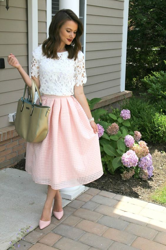 21 Stylish Ways to Wear Pink This Summer | Styles Weekly