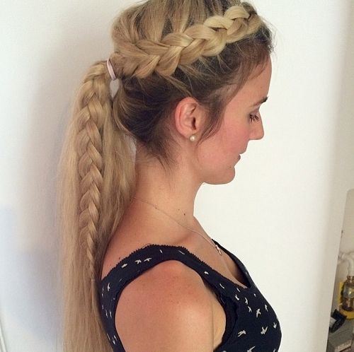 Pretty Ways to Try French Braid Pontails