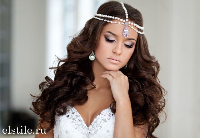 20 Gorgeous Bridal Hairstyle and Makeup Ideas for 2016