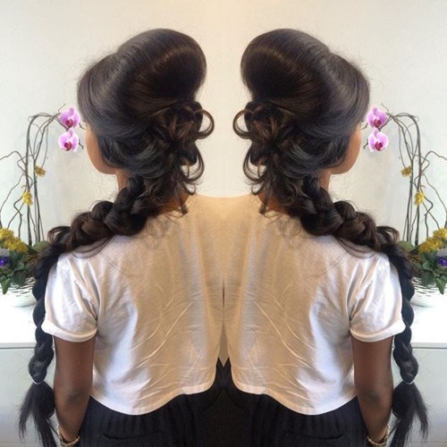 Easy and Pretty Hairstyles A Brunette Won’t Miss