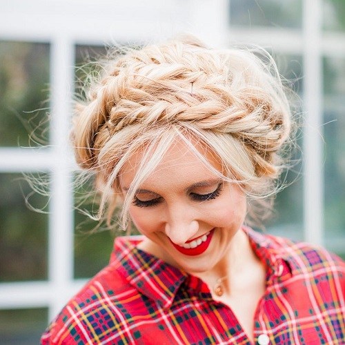 Elegant Ways to Have Milkmaid Hairstyles