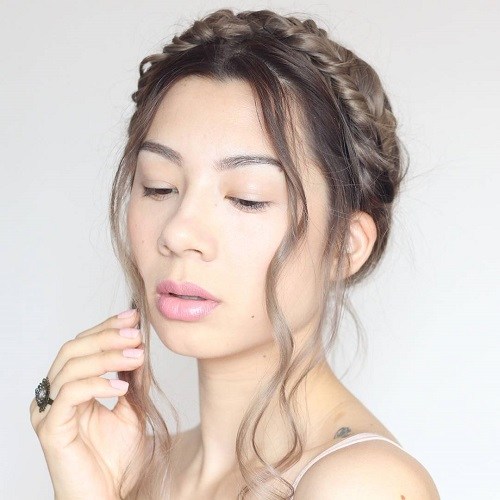 Elegant Ways to Have Milkmaid Hairstyles