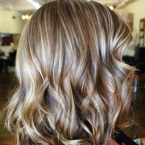 Ideas to Have Sliver and White Highlighted Hair Looks