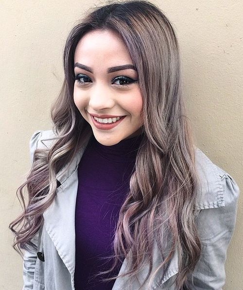 Ideas to Have Sliver and White Highlighted Hair Looks