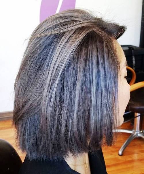 Ideas to Have Sliver and White Highlighted Hair Looks